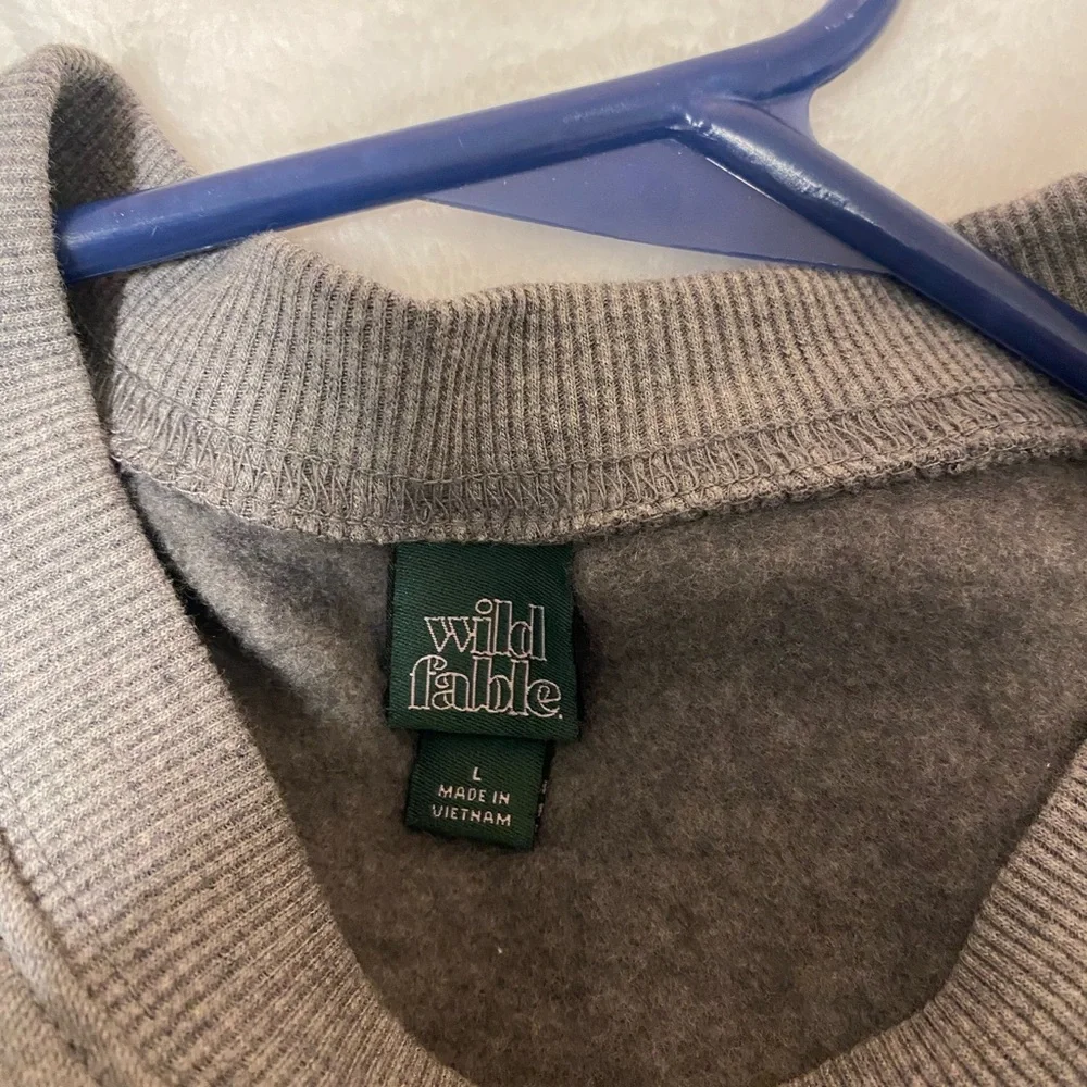 Wild Fable longsleeve crop tops - Picture 3 of 3